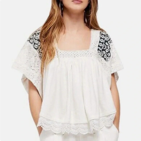 Free People White/black Short Sleeve Square Neck floral embroidered top size S - Picture 1 of 11